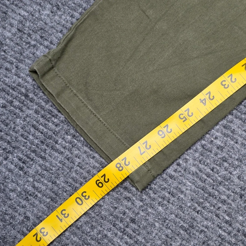 Old Navy Slim Built-In Flex Chino Pants Men's Size 28x30‎ Olive Green Stretch